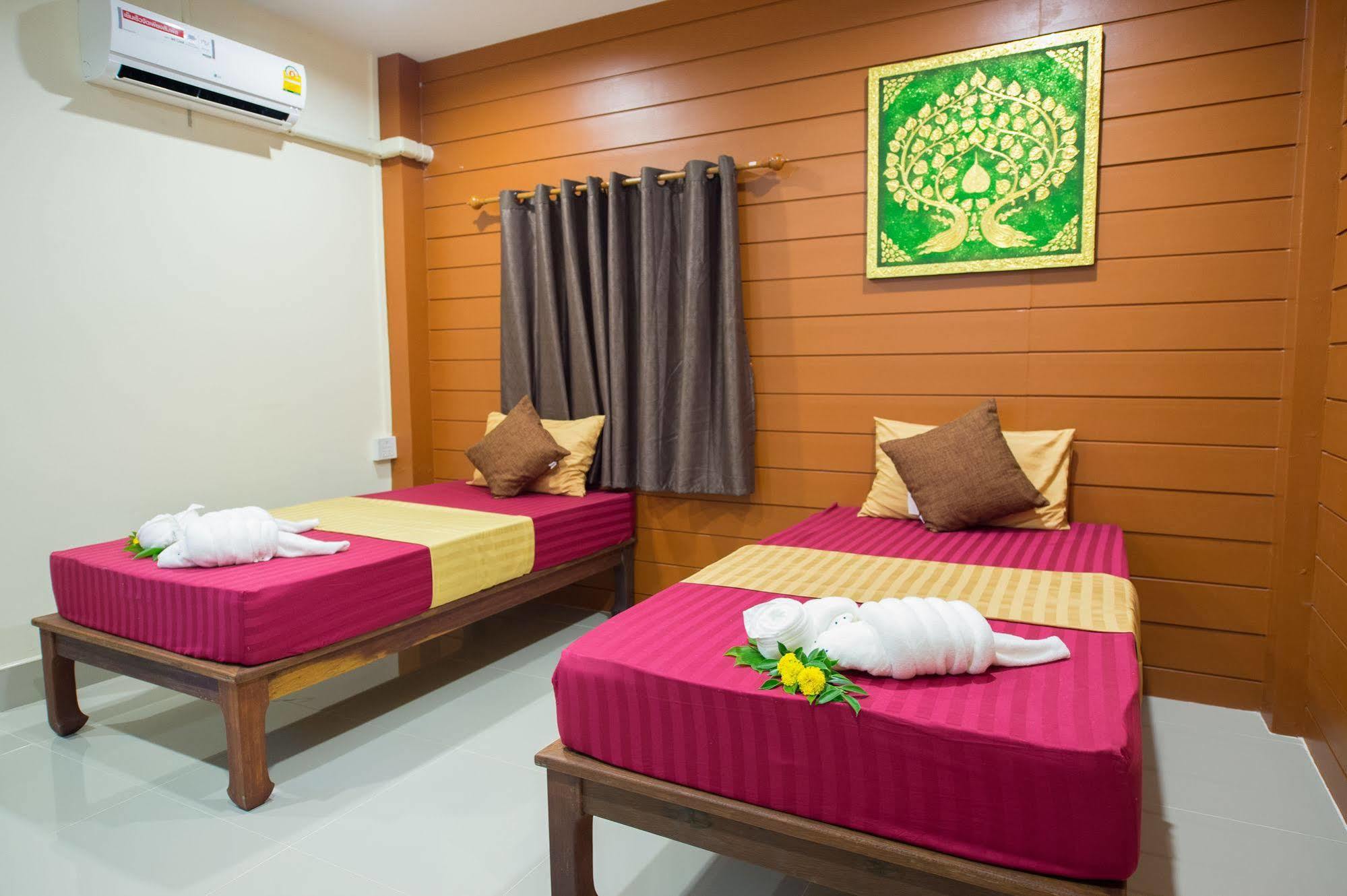 Sri Siam Resort Kanchanaburi Buitenkant foto