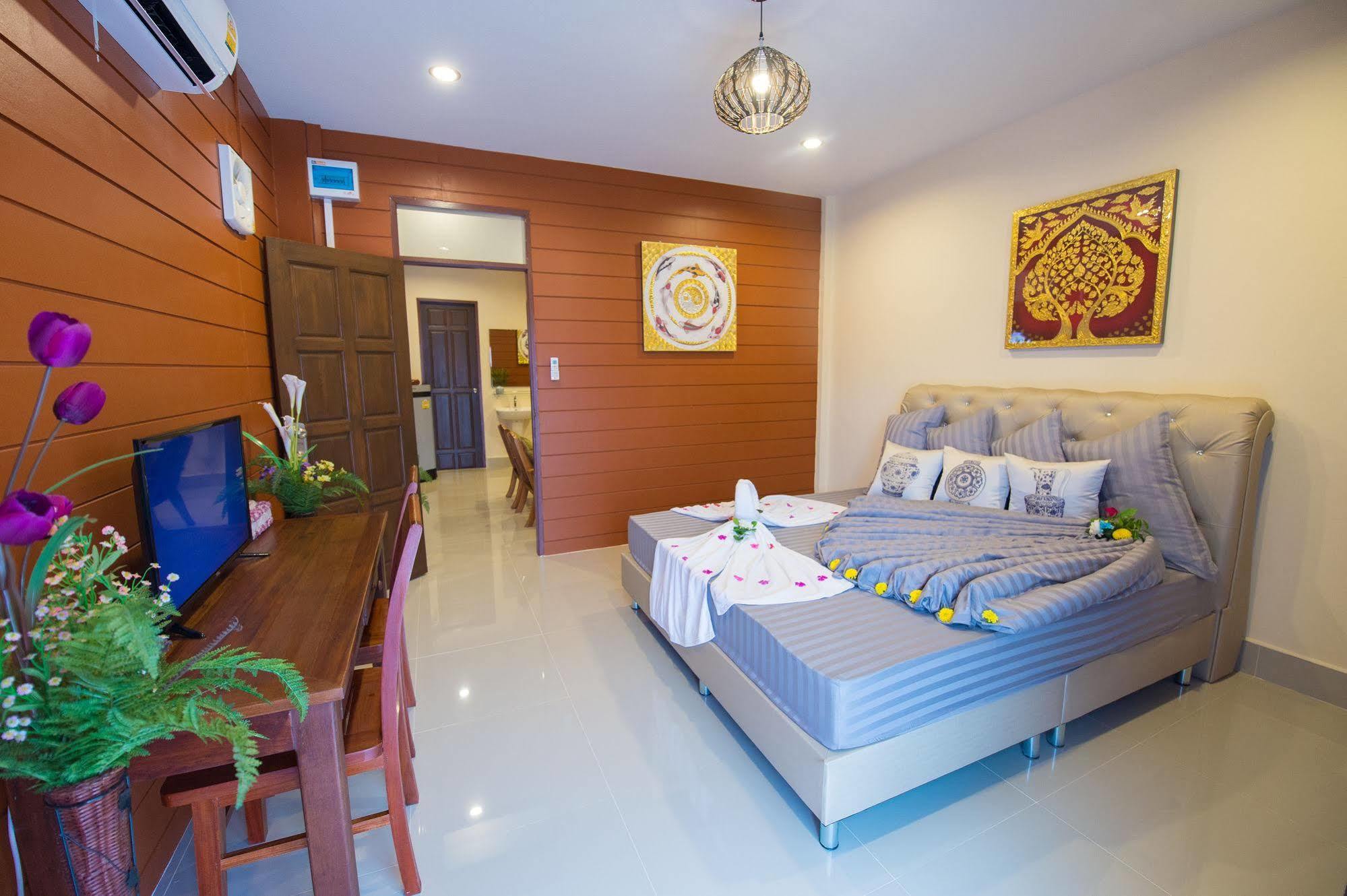 Sri Siam Resort Kanchanaburi Buitenkant foto